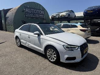 Audi A3 1.5 TFSI 110KW Pano Navi Clima Led Sedan picture 1