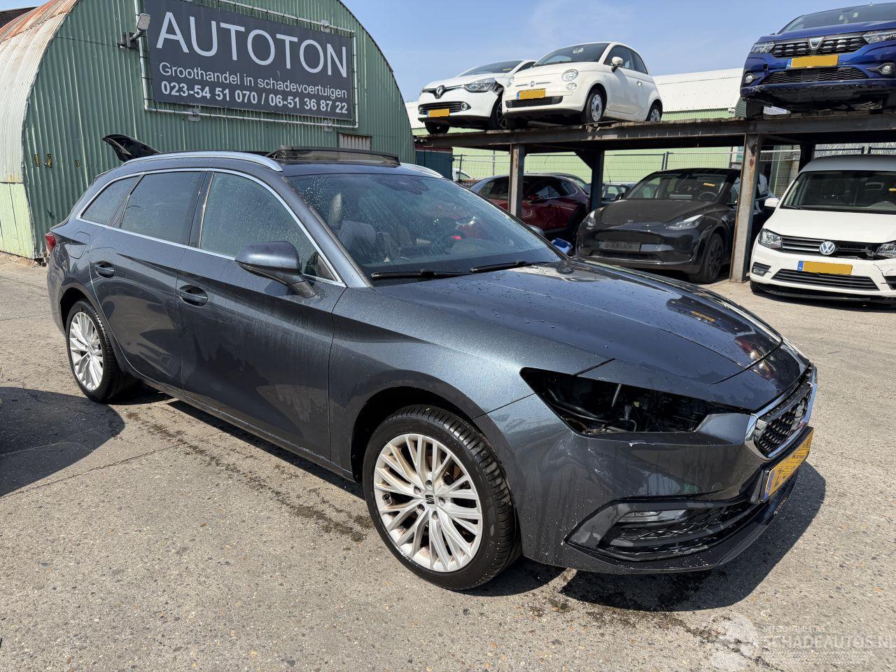 Seat Leon 2.0 TDI FR 110KW Autom. Pano Clima Navi Sportstourer Launch Edition