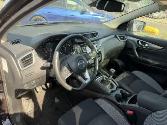 Nissan Qashqai 1.2 85KW Tekna Clima Navi Led Pano picture 6