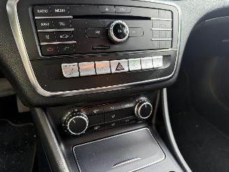 Mercedes Cla-klasse 180 Autom. 90KW Clima Navi Led AMG-pakket picture 10
