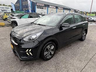 Damaged car Kia Niro 1.6 GDI Hybrid 77KW Autom. Clima Navi Camera Led Dynamicline NAP 2021/7