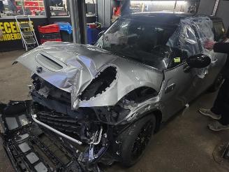 Coche siniestrado Mini Cooper Mini (F56), Hatchback 3-drs, 2013 Cooper SE,Electric 2023