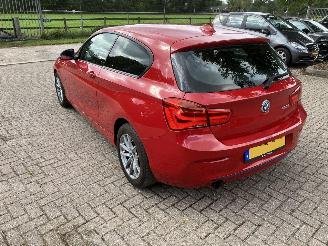 krockskadad bil auto BMW 1-serie 177 PK AUTOMAAT 2016/4