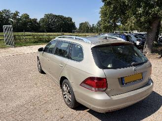 krockskadad bil auto Volkswagen Golf  2013/8