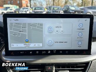 Ford Focus Wagon 1.0 EcoBoost Hybrid Titanium Stoel/Stuurverw. Navigatie Camera picture 35