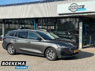uszkodzony samochody osobowe Ford Focus Wagon 1.0 EcoBoost Hybrid Titanium Stoel/Stuurverw. Navigatie Camera 2024/3