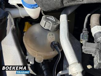 Citroën C4-picasso 1.2 PT Business 7-Persoons Navigatie Keyless Clima picture 13