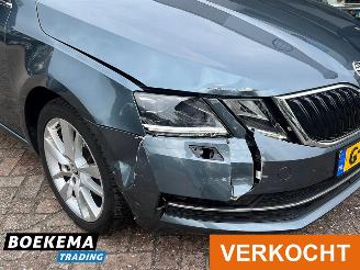 Skoda Octavia 1.0 TSI Business Ed Navigatie Canton Stoelverw. Climate Cruise PDC picture 6