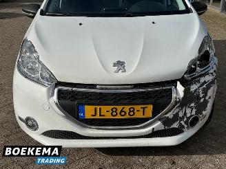Peugeot 208 1.2 e-VTi Active Automaat Navigatie Climate picture 7