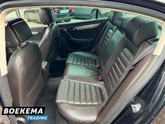 Volkswagen Passat 1.4 TSI DSG Highline Leer Navigatie Open-Dak Stoelverw. Keyless picture 12