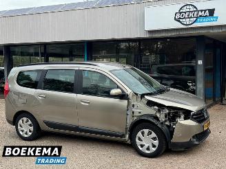 Schadeauto Dacia Lodgy 1.2 TCe Lauréate Navi Airco Cruise Orig NL+NAP 2013/5