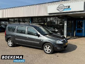 Coche accidentado Dacia Logan MCV 1.6 16V Lauréate 7-Persoons Airco 2010/4