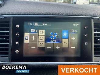 Peugeot 308 SW 1.2 e-THP Première Pano Navi Clima Cruise picture 29