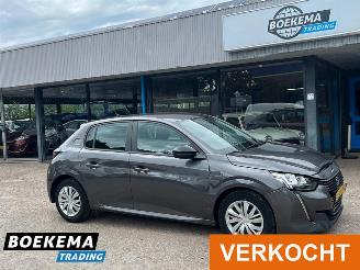 krockskadad bil auto Peugeot 208 1.2 PureTech Active Navigatie Climate Cruise 2022/6