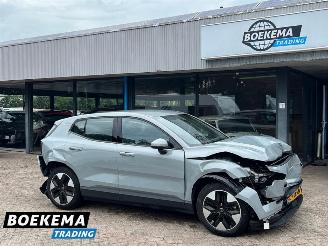 Damaged car Volvo EX30 Single Motor Extended Range Core 69 kWh Keyless Navi Climate PDC 2024/5
