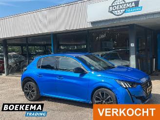 krockskadad bil auto Peugeot 208 1.2 PureTech GT Pack Keyless Led Navi Climate Camera Stoelverw. PDC 2021/10