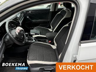 Volkswagen T-Roc 1.5 TSI Sport Aut. Virtual Led Navi Cruise PDC Trekh. picture 13