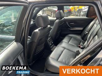 BMW 3-serie 325i High Exec. Pano Leder Xenon Navi Clima Cruise PDC picture 19