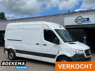 skadebil bedrijf Mercedes Sprinter 314 2.2 CDI L2-H2 Automaat Camera Climate Keyless 2019/10