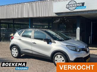 Unfallwagen Renault Captur 0.9 TCe Authentique Airco Cruise Trekhaak 2013/11