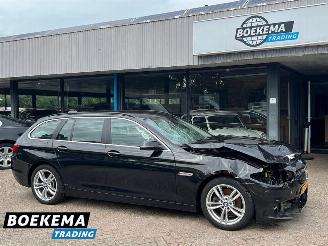 krockskadad bil auto BMW 5-serie 518d High Executive Xenon HUD Keyless Climate Cruise PDC Trekh. 2017/2