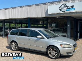 Voiture accidenté Volvo V-50 1.8 Edition II Leer Climate Cruise PDC 2008/2