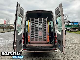 Volkswagen Crafter 35 2.0 TDI L3-H2 9-Persoons Rolstoellift picture 8