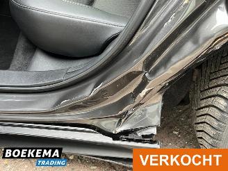 Mazda 3 2.0 e-SkyActiv-G M Hybrid 122 Bose Leer Stuur/Stoelverw Navigatie Camera picture 10