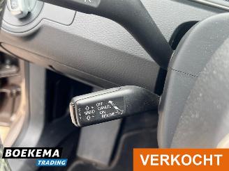 Volkswagen Passat 1.4 TSI Comfortline Navi Climate Cruise PDC picture 27