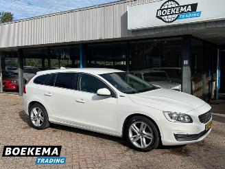 škoda osobní automobily Volvo V-60 2.4 D5 Twin Engine AWD Plug in Hybrid Navi Climate Cruise 2016/12