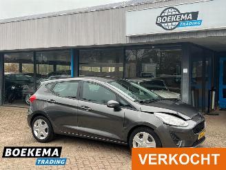 Voiture accidenté Ford Fiesta 1.1 Trend Navi Climate Cruise PDC 2019/2