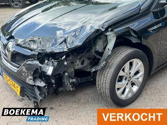Renault Mégane 1.3 TCe 140PK Limited LED Keyless Navigatie Climate Cruise picture 7