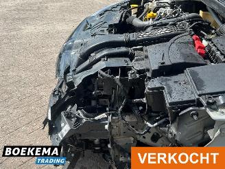 Renault Mégane 1.3 TCe 140PK Limited LED Keyless Navigatie Climate Cruise picture 10