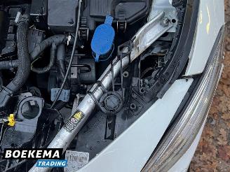 Mercedes Cla-klasse 250 Sport 211PK AMG Memory Harman Kardon Navigatie Cruise picture 12