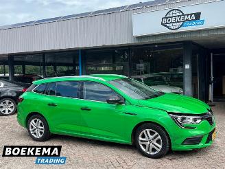 Unfallwagen Renault Mégane Estate 1.3 TCe Zen LED Climate Cruise Navi PDC 2020/9