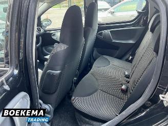Toyota Aygo 1.0-12V Navigator Automaat Airco 5-Deurs picture 17