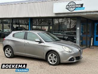 škoda osobní automobily Alfa Romeo Giulietta 1.6 JTDm Distinctive Leer Climate PDC Trekhaak Cruise 2010/9