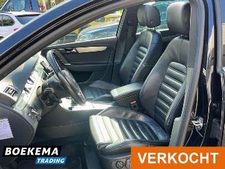 Volkswagen Passat Variant 1.4 TSI R-Line Aut Pano Leer Climate stoelverw. picture 15