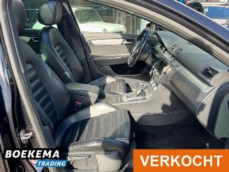 Volkswagen Passat Variant 1.4 TSI R-Line Aut Pano Leer Climate stoelverw. picture 20