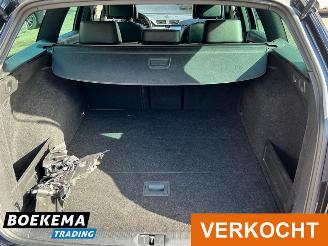 Volkswagen Passat Variant 1.4 TSI R-Line Aut Pano Leer Climate stoelverw. picture 17