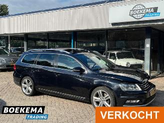Voiture accidenté Volkswagen Passat Variant 1.4 TSI R-Line Aut Pano Leer Climate stoelverw. 2014/3