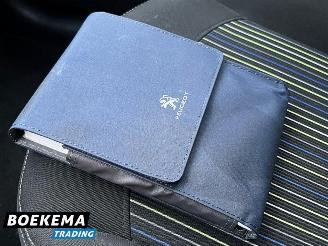 Peugeot 208 1.2 PureTech Urban Soul 5-Drs Navi Cruise Airco PDC Trekh. picture 35