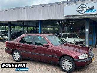 Avarii autoturisme Mercedes C-klasse 180 Esprit Trekhaak 1997/1
