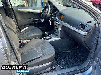 Opel Astra 1.6 Sport 105PK Cruise Climate Trekhaak picture 16
