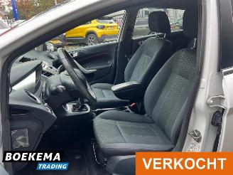 Ford Fiesta 1.6 TDCi Titanium Xenon Climate Cruise PDC picture 8