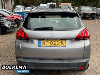Peugeot 2008 1.2 PureTech Automaat Navi Cruise PDC picture 11