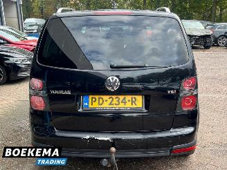Volkswagen Touran 1.4 TSI Cross Xenon Airco Cruise PDC Trekh. picture 6