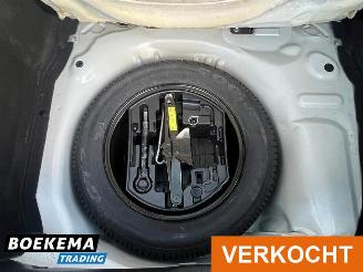 Citroën C4 cactus 1.2 PureTech Shine Virtual Navi Climate Cruise PDC picture 14