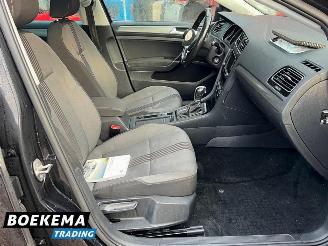 Volkswagen Golf Variant 1.6 TDI Comfort DSGPanorama ACC Cruise PDC picture 22