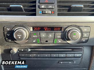 BMW 3-serie 320i High Exe Automaat M-Sport Leer Memory Navi Stoelverw. PDC picture 29